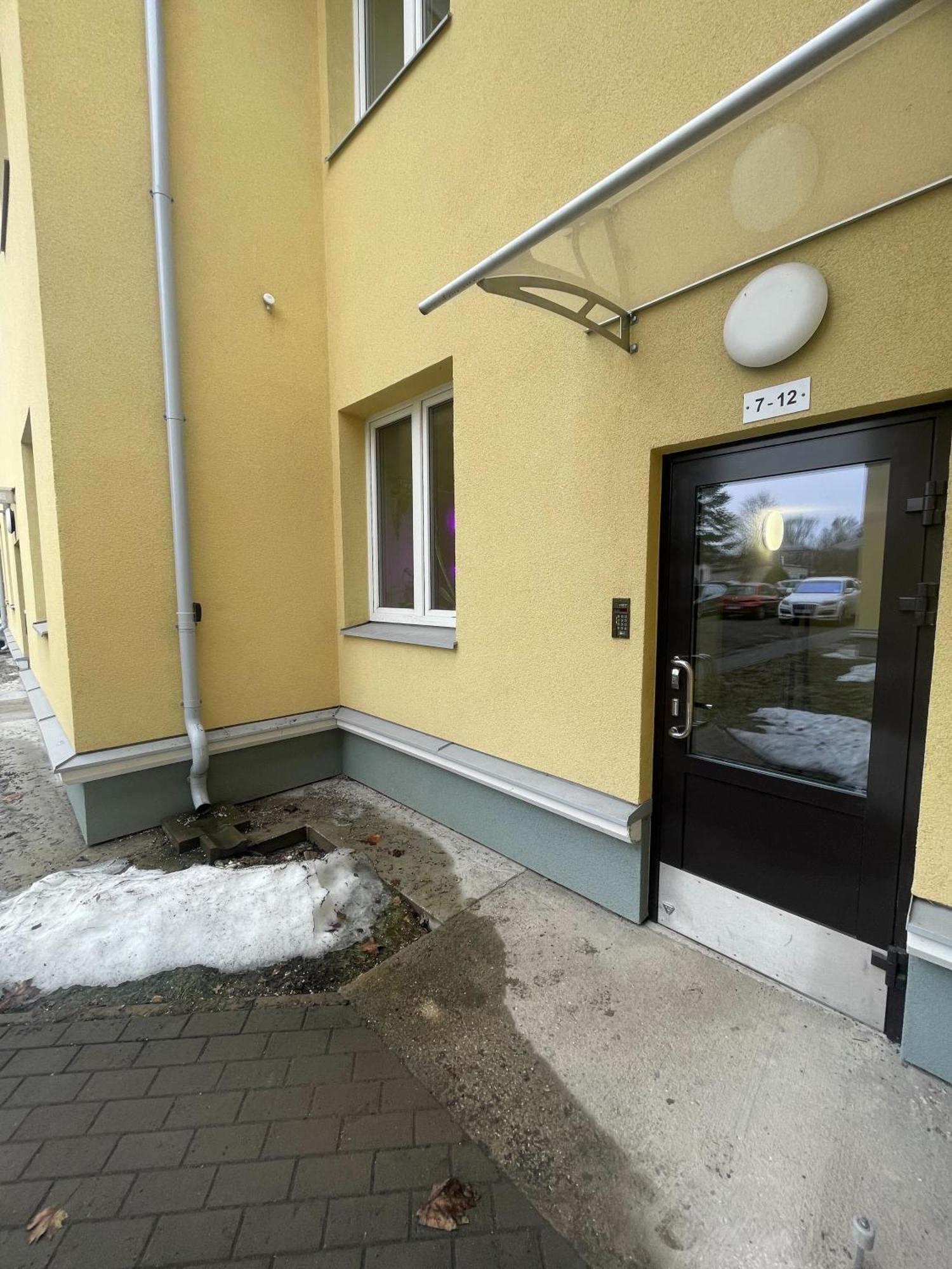 Cozy Narva Maee Apartment ตาร์ตู ภายนอก รูปภาพ